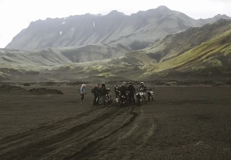 Motorcycle Rental vs. Guided Tour in Iceland: What's the Real Difference?